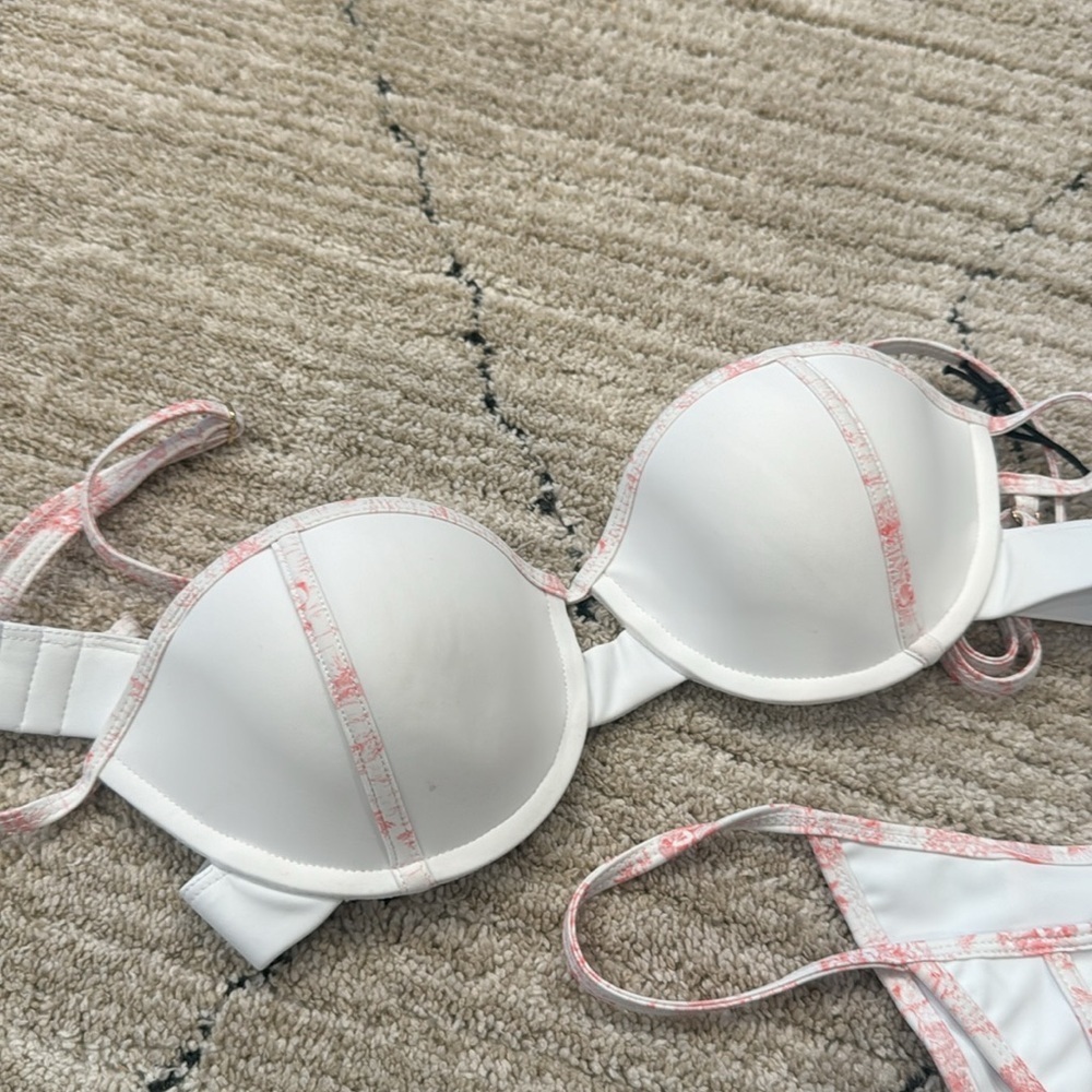 Tularosa swim size small - Picture 2 of 4